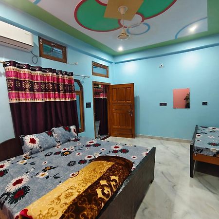 Chandrika Palace 500 Meter From Ayodhya Railway And Ram Mandir Zewnętrze zdjęcie