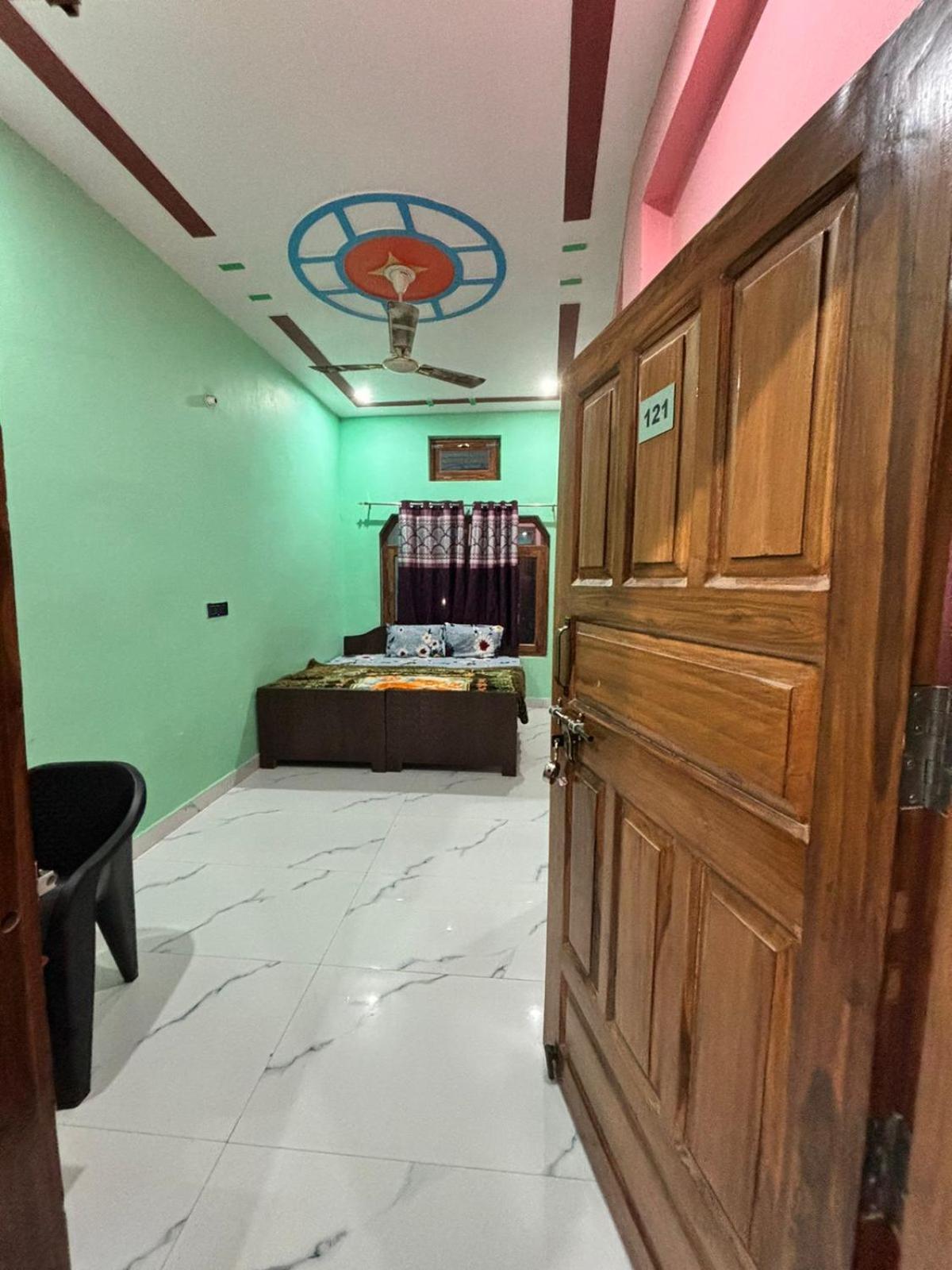 Chandrika Palace 500 Meter From Ayodhya Railway And Ram Mandir Zewnętrze zdjęcie